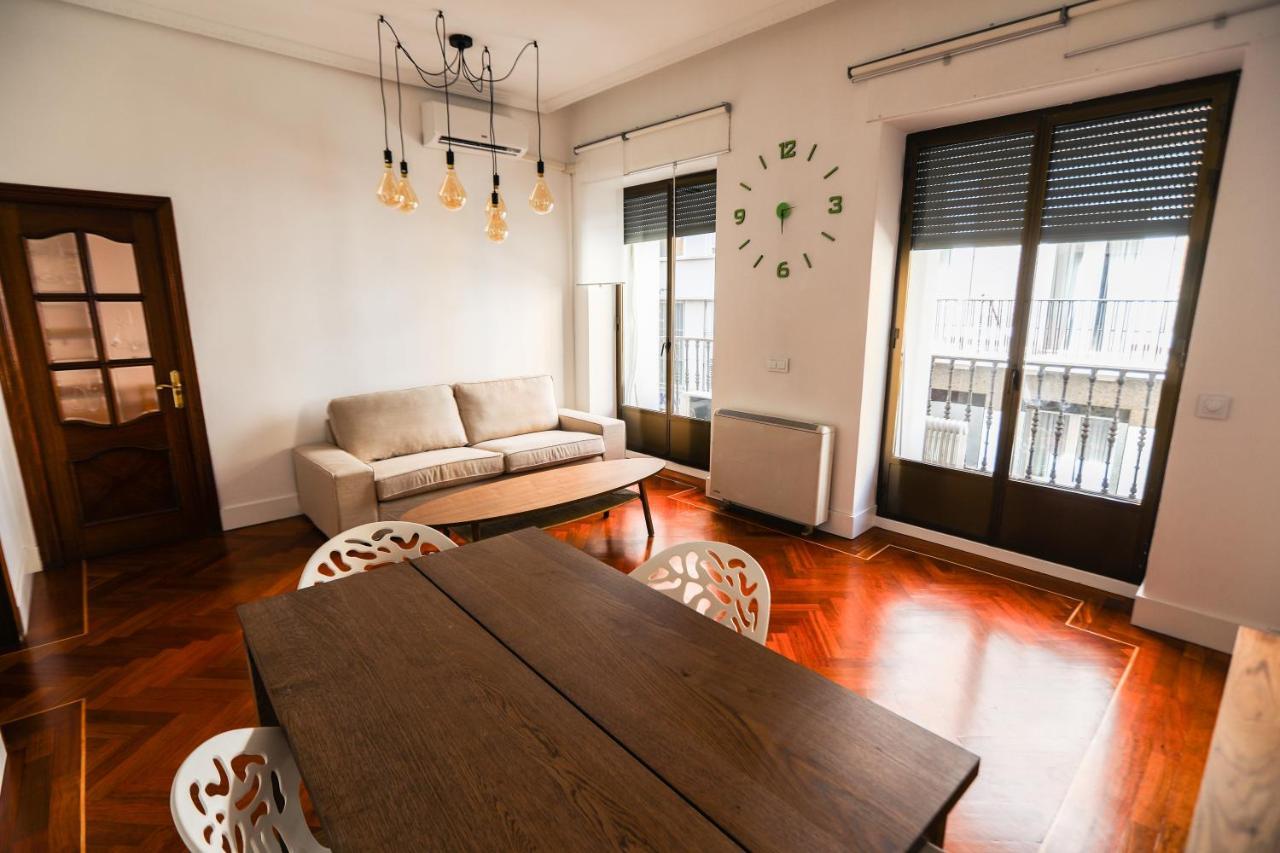 Apartamento Barco Apartment Madrid Bagian luar foto